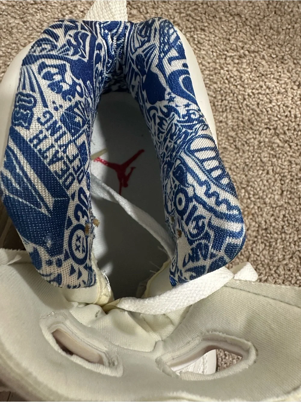 Jordan spizike white